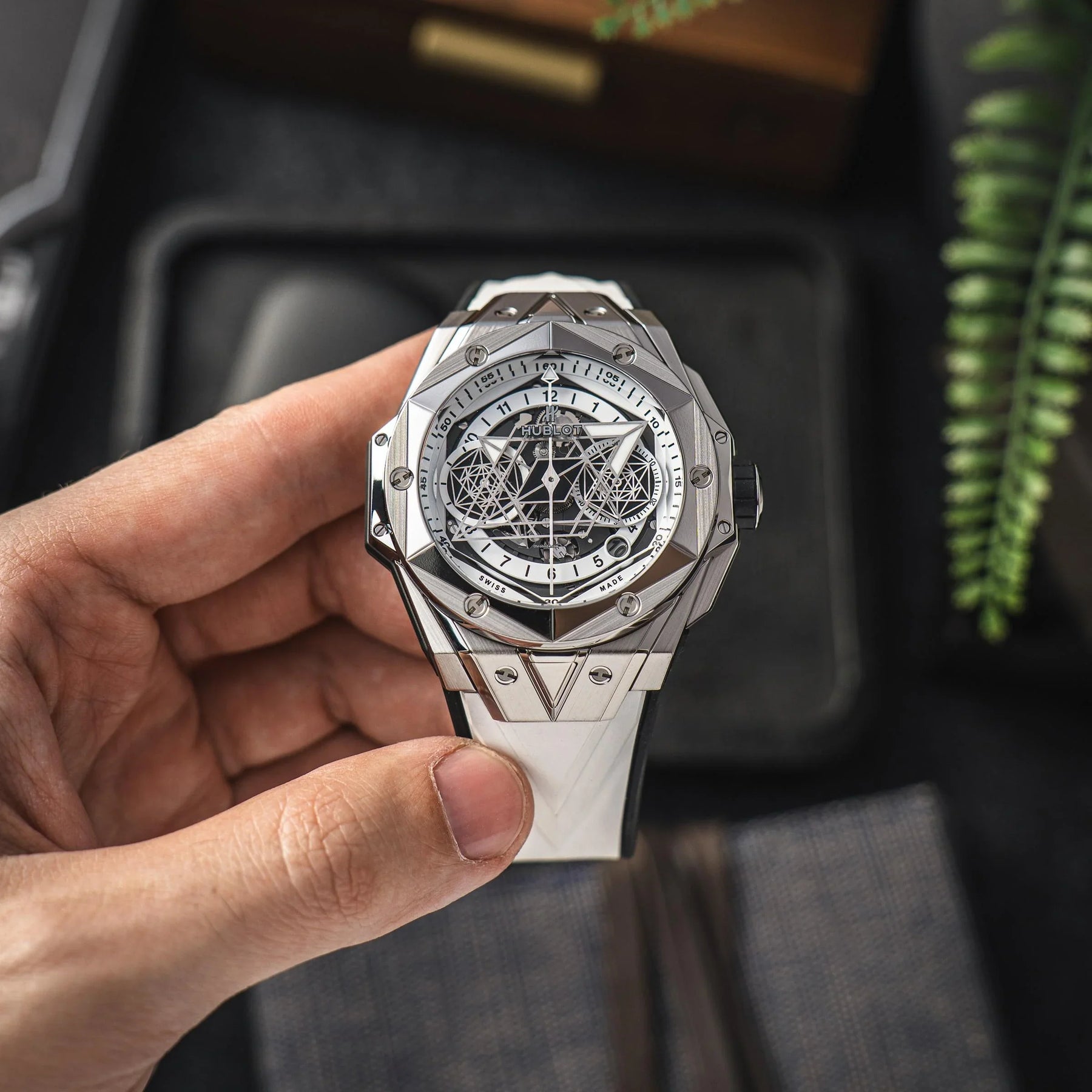 Relógio Hublot Big Bang Master Grade Full Sphire Glsss H