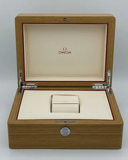 Relógio Omega Seamaster Aqua Terra Worldtimer 41mm