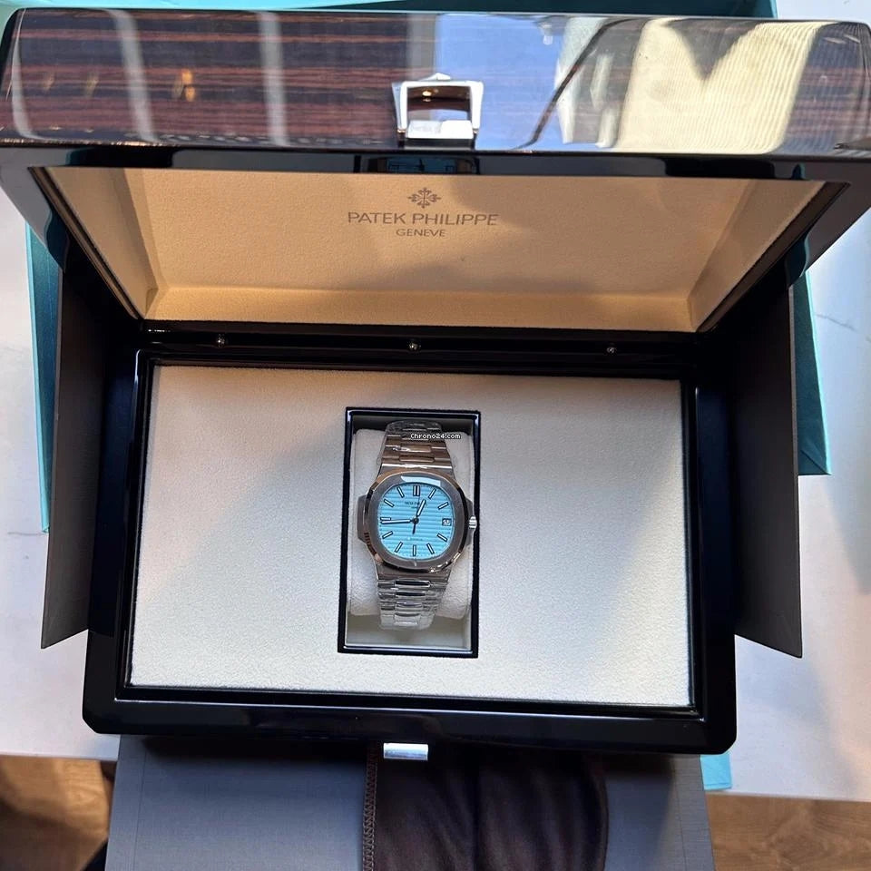 Relógio Patek Nautillus 40mm + Caixa e Certificado